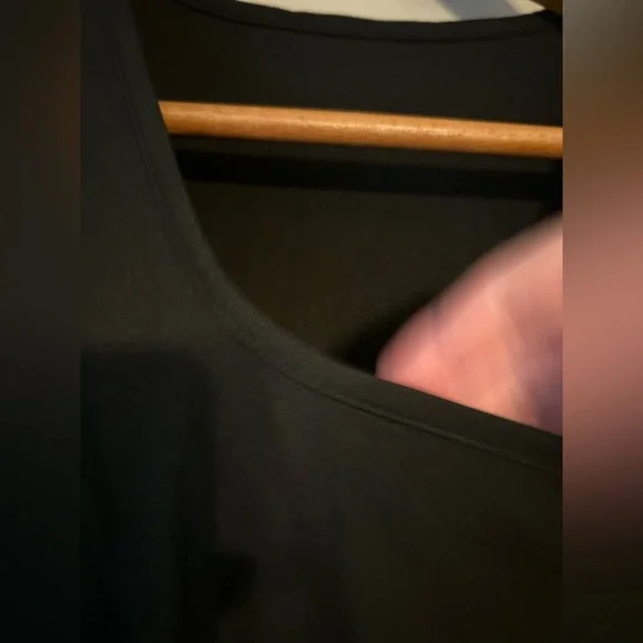 ✌️4/$20✌️ New bodysuit - Picture 5 of 9